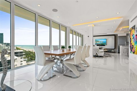 Apartment in Miami Beach, Florida 2 bedrooms, 138.42 sq.m. № 25903 - photo 10