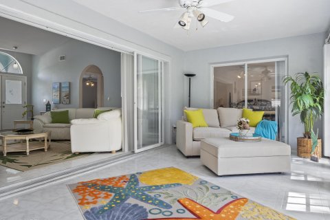 Casa en venta en Palm Coast, Florida, 258.92 m2 № 773907 - foto 21