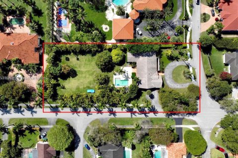 Terrain à vendre à Pinecrest, Floride № 1153579 - photo 1