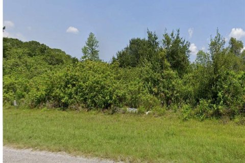 Terreno en venta en Clewiston, Florida № 1114926 - foto 1