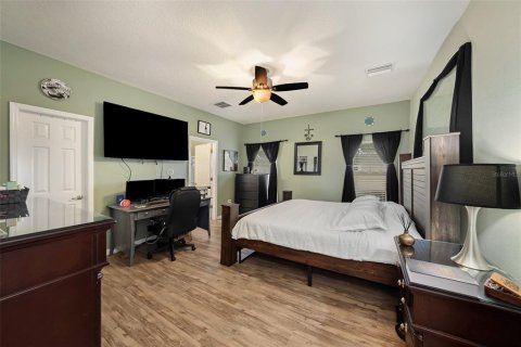 Casa en venta en Land O' Lakes, Florida, 4 dormitorios, 170.94 m2 № 1350084 - foto 13