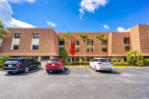 Condo in Port St. Lucie, Florida, 2 bedrooms  № 1347330 - photo 17