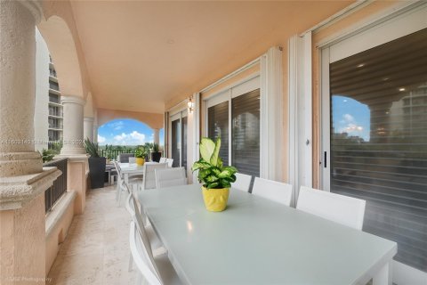 Condominio en venta en Coral Gables, Florida, 3 dormitorios, 296.36 m2 № 1221944 - foto 24