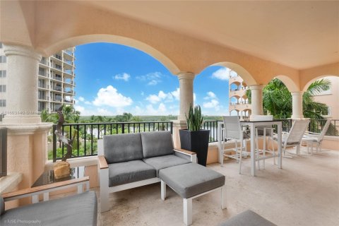 Condominio en venta en Coral Gables, Florida, 3 dormitorios, 296.36 m2 № 1221944 - foto 23