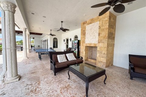 Villa ou maison à vendre à Cutler Bay, Floride: 5 chambres, 438.22 m2 № 1348536 - photo 10