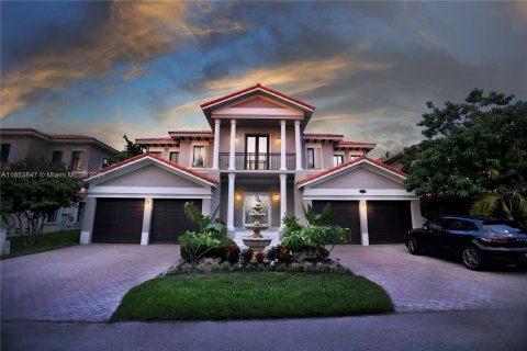 Villa ou maison à vendre à Cutler Bay, Floride: 5 chambres, 438.22 m2 № 1348536 - photo 26