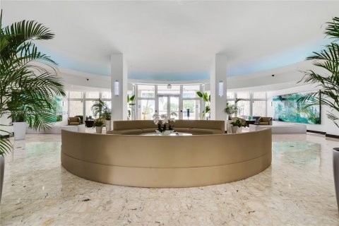 Copropriété à vendre à Miami Beach, Floride: 1 chambre, 77.76 m2 № 1348492 - photo 12