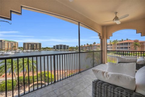 Villa ou maison à vendre à Punta Gorda, Floride: 3 chambres, 257.8 m2 № 1122583 - photo 15