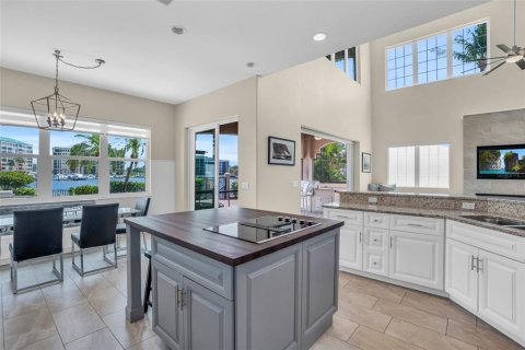 Villa ou maison à vendre à Punta Gorda, Floride: 3 chambres, 257.8 m2 № 1122583 - photo 28