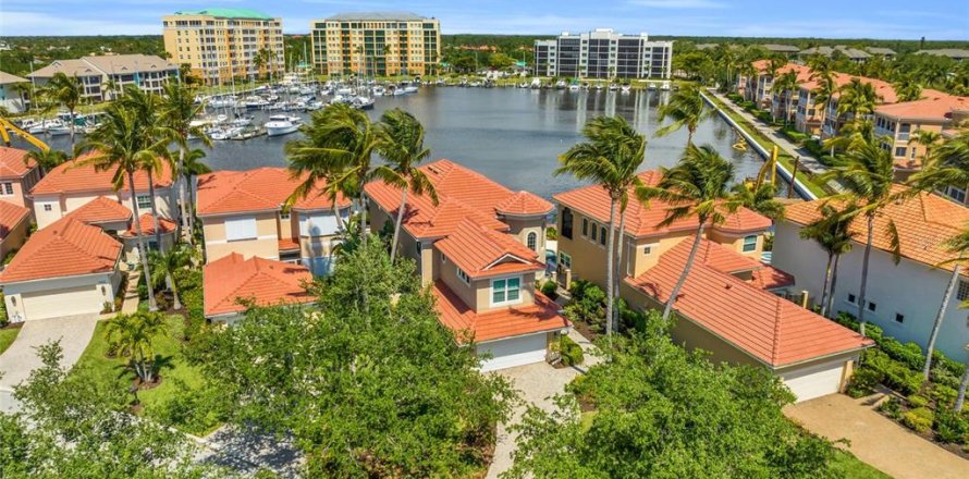 Villa ou maison à Punta Gorda, Floride 3 chambres, 257.8 m2 № 1122583