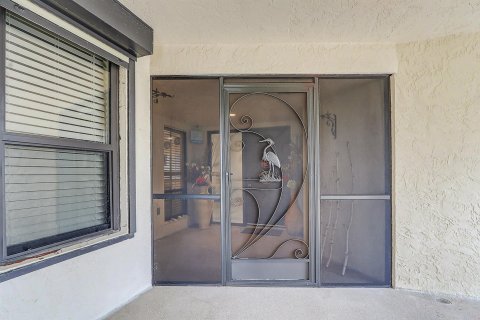 Condo in Hutchinson Island South, Florida, 3 bedrooms  № 1141451 - photo 12