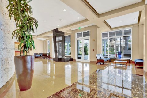 Copropriété à vendre à Miami, Floride: 2 chambres, 118.91 m2 № 1385833 - photo 3