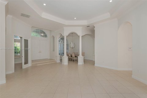 House in Miramar, Florida 5 bedrooms, 349.87 sq.m. № 1385902 - photo 9