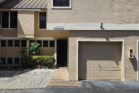 Townhouse in Coral Springs, Florida 3 bedrooms, 148.64 sq.m. № 1129042 - photo 16