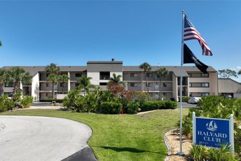 Copropriété à vendre à Punta Gorda, Floride: 2 chambres, 125.14 m2 № 1137274 - photo 1