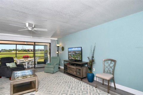 Copropriété à vendre à Punta Gorda, Floride: 2 chambres, 125.14 m2 № 1137274 - photo 17