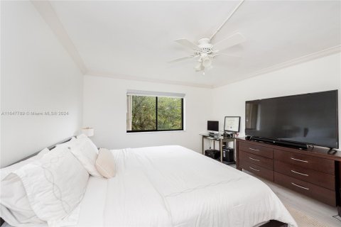 Condo in Weston, Florida, 2 bedrooms  № 1348077 - photo 15