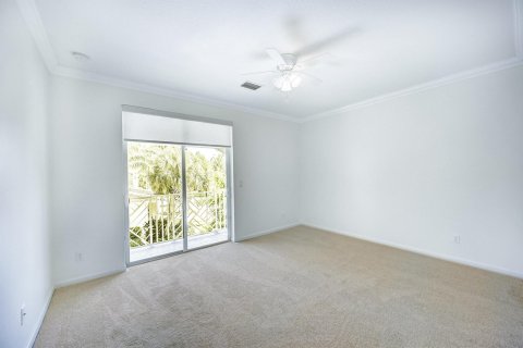 Townhouse in Palm Beach Gardens, Florida 3 bedrooms, 198.63 sq.m. № 1207892 - photo 18