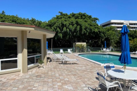 Condo in Delray Beach, Florida, 2 bedrooms  № 1168889 - photo 1