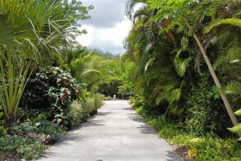 Villa ou maison à vendre à Homestead, Floride: 6 chambres, 442.96 m2 № 1206662 - photo 18