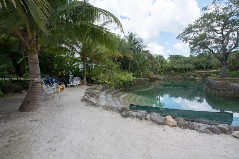 Villa ou maison à vendre à Homestead, Floride: 6 chambres, 442.96 m2 № 1206662 - photo 28