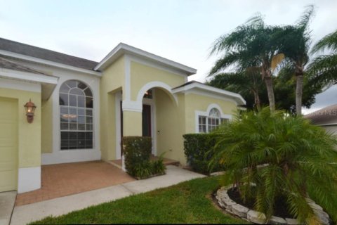 Villa ou maison à vendre à Tampa, Floride: 4 chambres, 319.4 m2 № 1323812 - photo 4