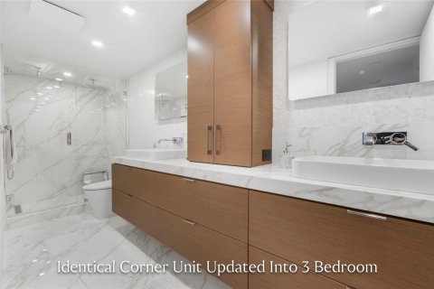 Condo in Fort Lauderdale, Florida, 2 bedrooms  № 1186338 - photo 1