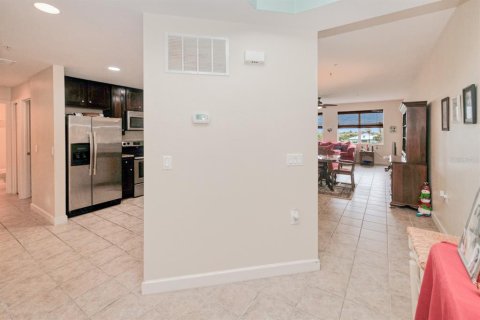 Copropriété à vendre à Punta Gorda, Floride: 2 chambres, 125.51 m2 № 1341802 - photo 6