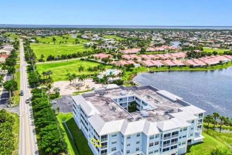 Condo in Punta Gorda, Florida, 2 bedrooms  № 1341802 - photo 3