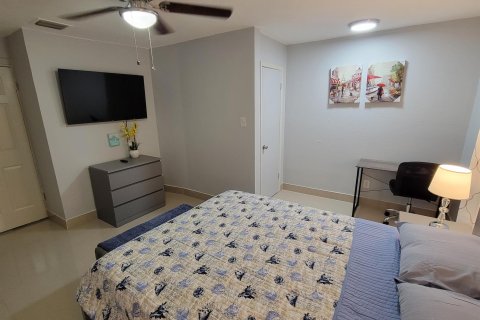 Casa en venta en Pompano Beach, Florida, 3 dormitorios, 120.77 m2 № 1168786 - foto 8