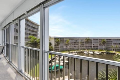 Condominio en venta en Deerfield Beach, Florida, 2 dormitorios, 117.8 m2 № 1168829 - foto 24