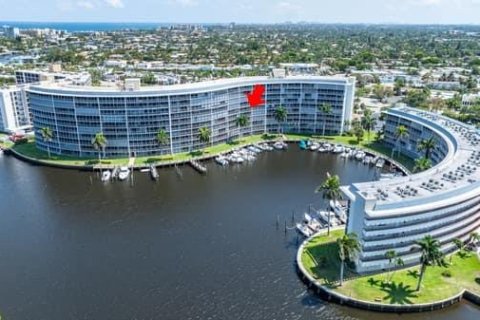 Condominio en venta en Deerfield Beach, Florida, 2 dormitorios, 117.8 m2 № 1168829 - foto 17