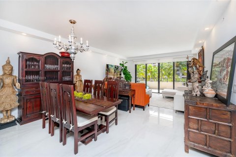 Condominio en venta en Key Biscayne, Florida, 2 dormitorios, 142.33 m2 № 784392 - foto 5