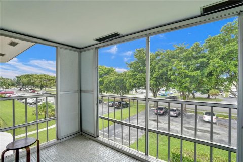 Condominio en venta en Hollywood, Florida, 2 dormitorios, 83.52 m2 № 1320721 - foto 2