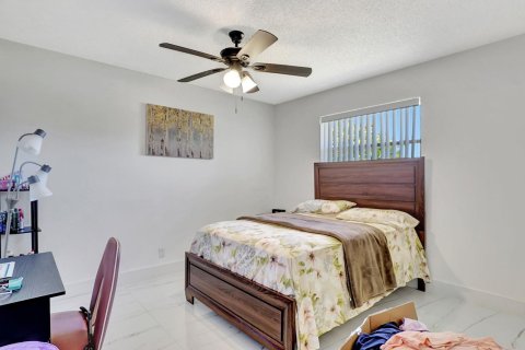 Купить кондоминиум в Норт-Лодердейл, Флорида 3 спальни, 106.84м2, № 1128976 - фото 16