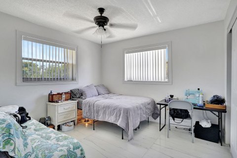 Купить кондоминиум в Норт-Лодердейл, Флорида 3 спальни, 106.84м2, № 1128976 - фото 11
