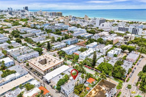 Condo in Miami Beach, Florida, 1 bedroom  № 641153 - photo 2