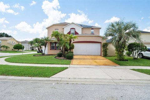 Villa ou maison à vendre à Orlando, Floride: 3 chambres, 217.76 m2 № 1327256 - photo 4