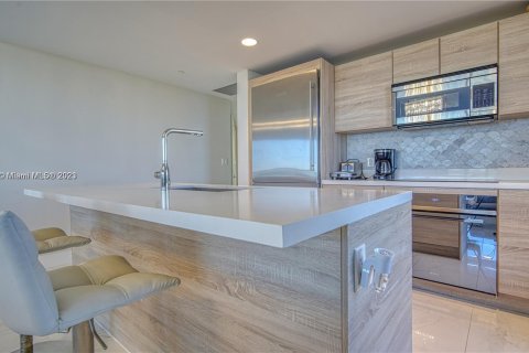 Condominio en venta en North Miami Beach, Florida, 3 dormitorios, 144.56 m2 № 809891 - foto 4