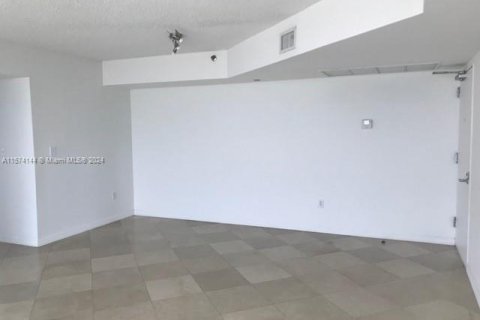 Copropriété à vendre à Miami Beach, Floride: 2 chambres, 88.26 m2 № 1155321 - photo 7