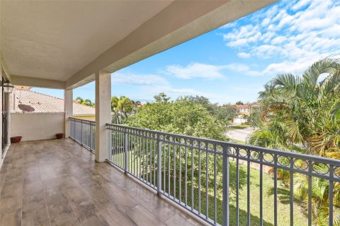 Villa ou maison à vendre à Cutler Bay, Floride: 5 chambres, 366.5 m2 № 1330183 - photo 23