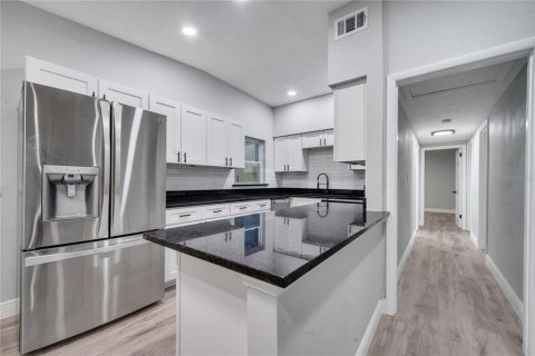 Casa en venta en Orlando, Florida, 3 dormitorios, 123.1 m2 № 1341621 - foto 12