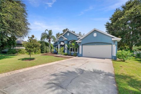 Villa ou maison à vendre à DeLand, Floride: 4 chambres, 233.46 m2 № 1341590 - photo 3