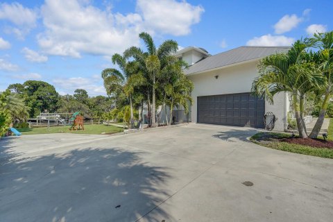 Casa en venta en Palm City, Florida, 3 dormitorios, 231.61 m2 № 1208124 - foto 16