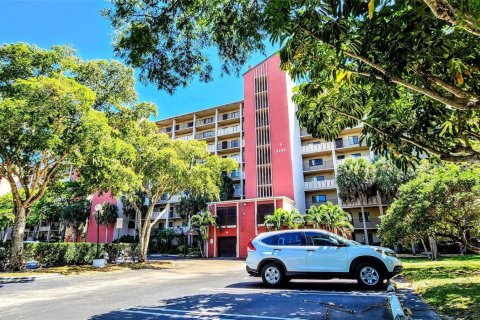Condominio en venta en Pompano Beach, Florida, 2 dormitorios, 129.97 m2 № 1207546 - foto 29