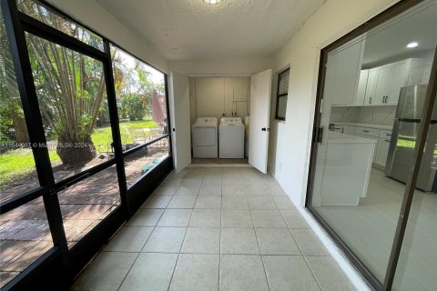 Adosado en venta en Davie, Florida, 2 dormitorios, 108.7 m2 № 1325792 - foto 22