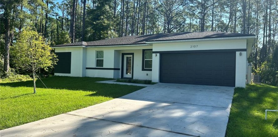 House in DeLand, Florida 4 bedrooms, 151.9 sq.m. № 1346797