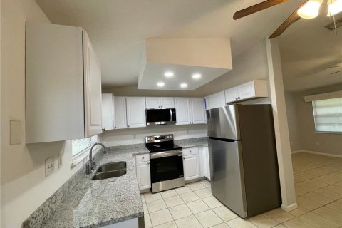 Снять в аренду квартиру в Клируотер, Флорида 1 комната, 87.89м2, № 1557468 - фото 4
