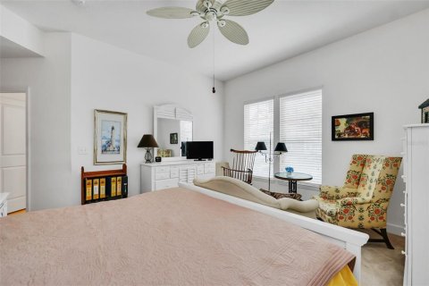 Condo in Celebration, Florida, 3 bedrooms  № 1352567 - photo 23