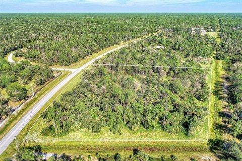 Terreno en venta en North Port, Florida № 798336 - foto 3